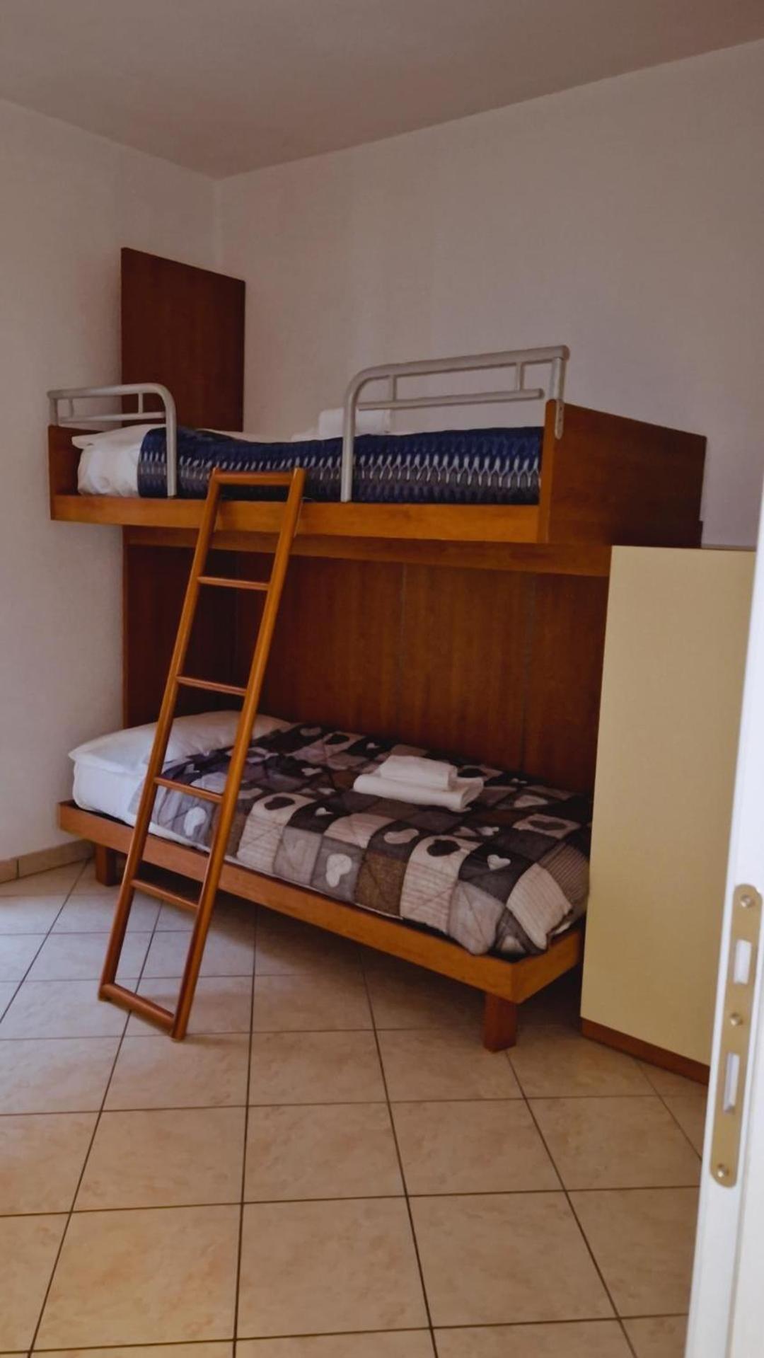 Apartments Tony In باردولينو الغرفة الصورة